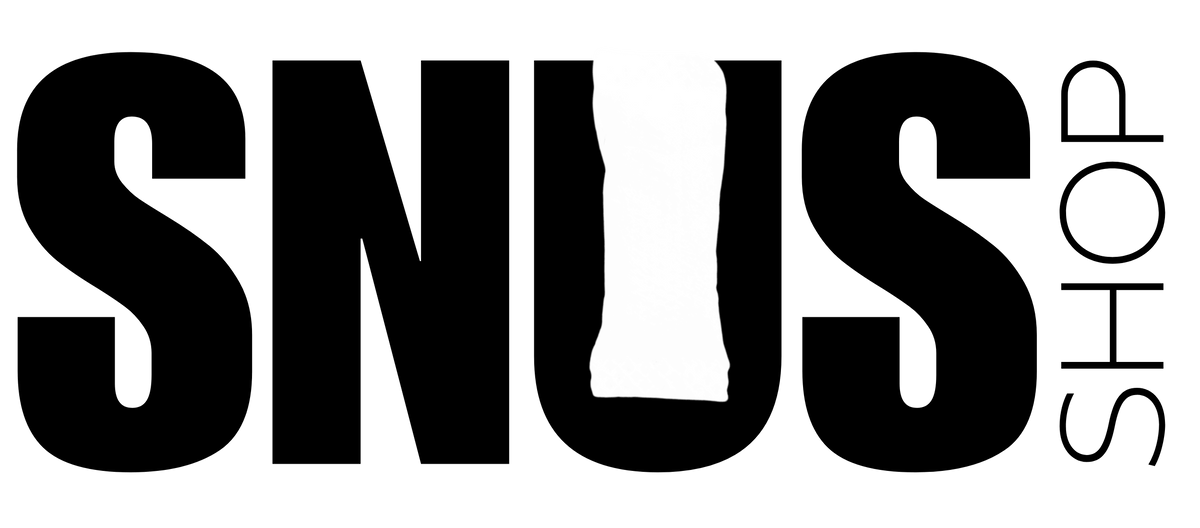 Logo da Snus Shop com letras pretas em fundo branco