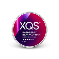 XQS Raspberry Blackcurrant Slim Strong – lata de saquinhos de nicotina
